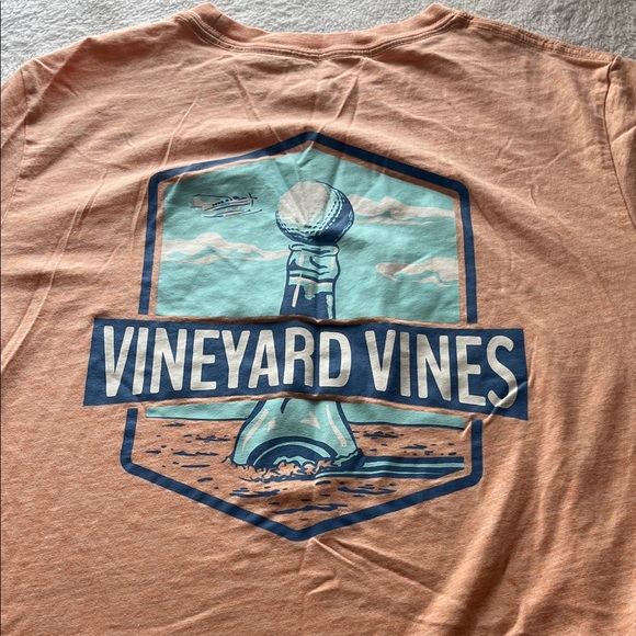 Vineyard Vines Other - Vineyard Vines Tee in Warm Tan with Graphic